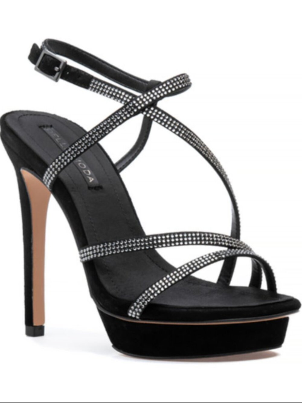 Pelle Moda Oyla 2 Sandal Black Size 8